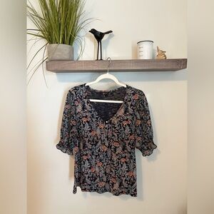 Lucky Brand Navy Floral V-Neck Blouse with Puff Sleeves